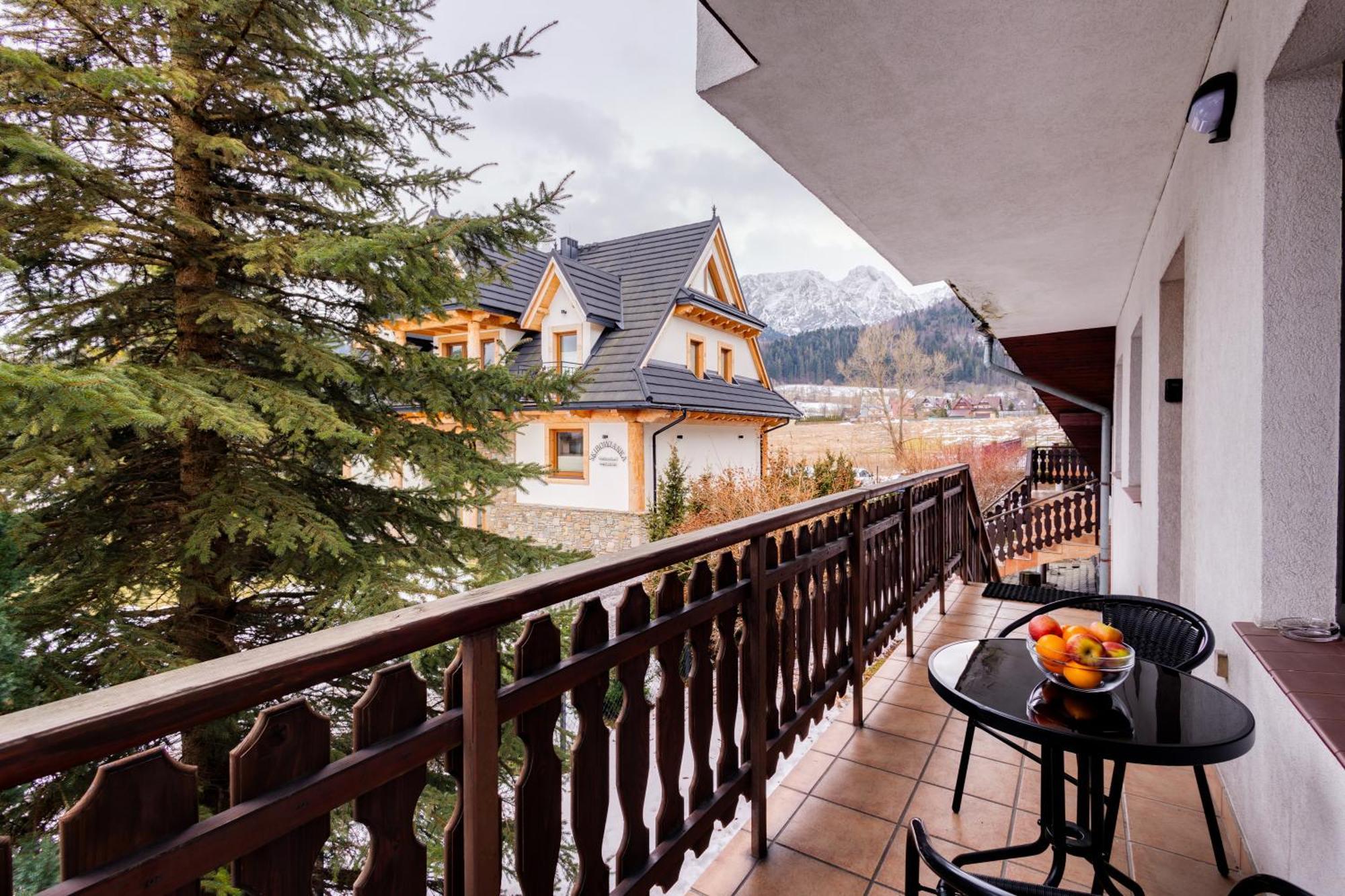 Rodzinny Tatra Giewont View Skibowki 11a By Rentilopl Apartment Zakopane